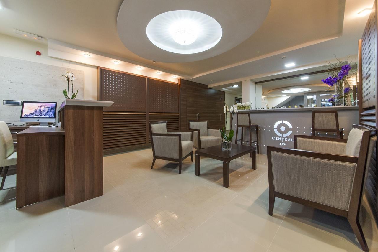 Garni Hotel Central Lux Kragujevac Exterior photo